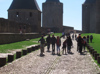 フランス現地発の大型観光サイトで旅情報を手に入れよう！
